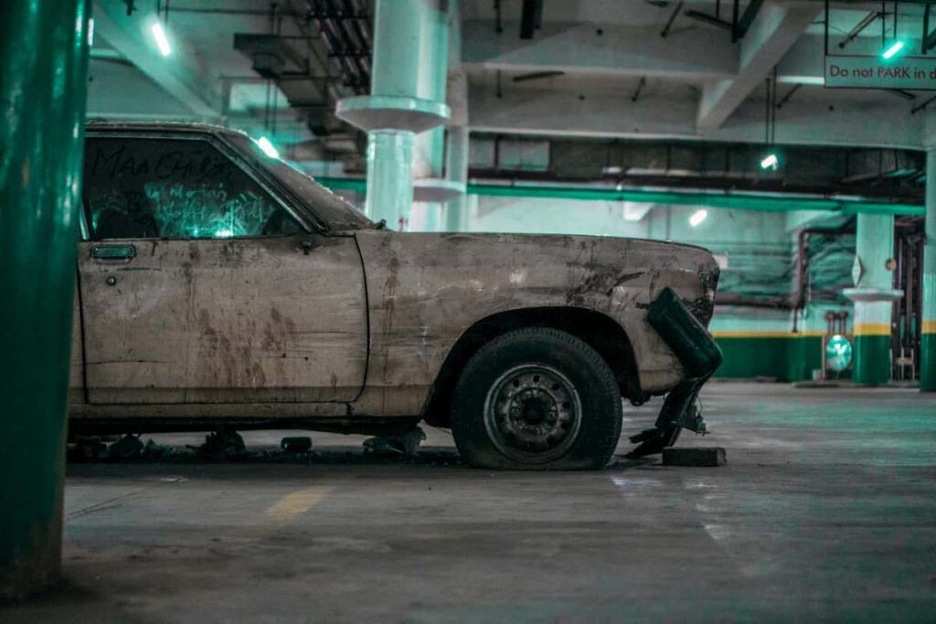 How to sell cars to junk car buyers